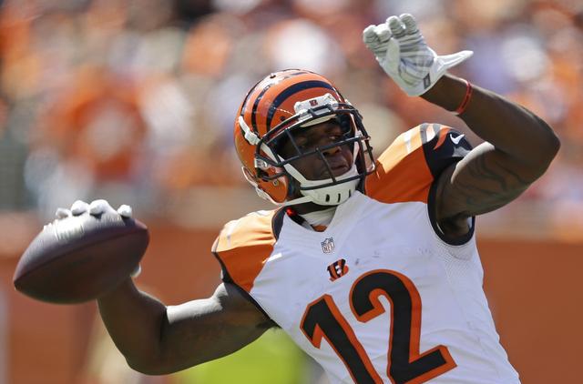 包含印第安纳步行者迎法甲关键赛，加时末段强势反弹，震撼外界，赛程密集仍需轮换的词条